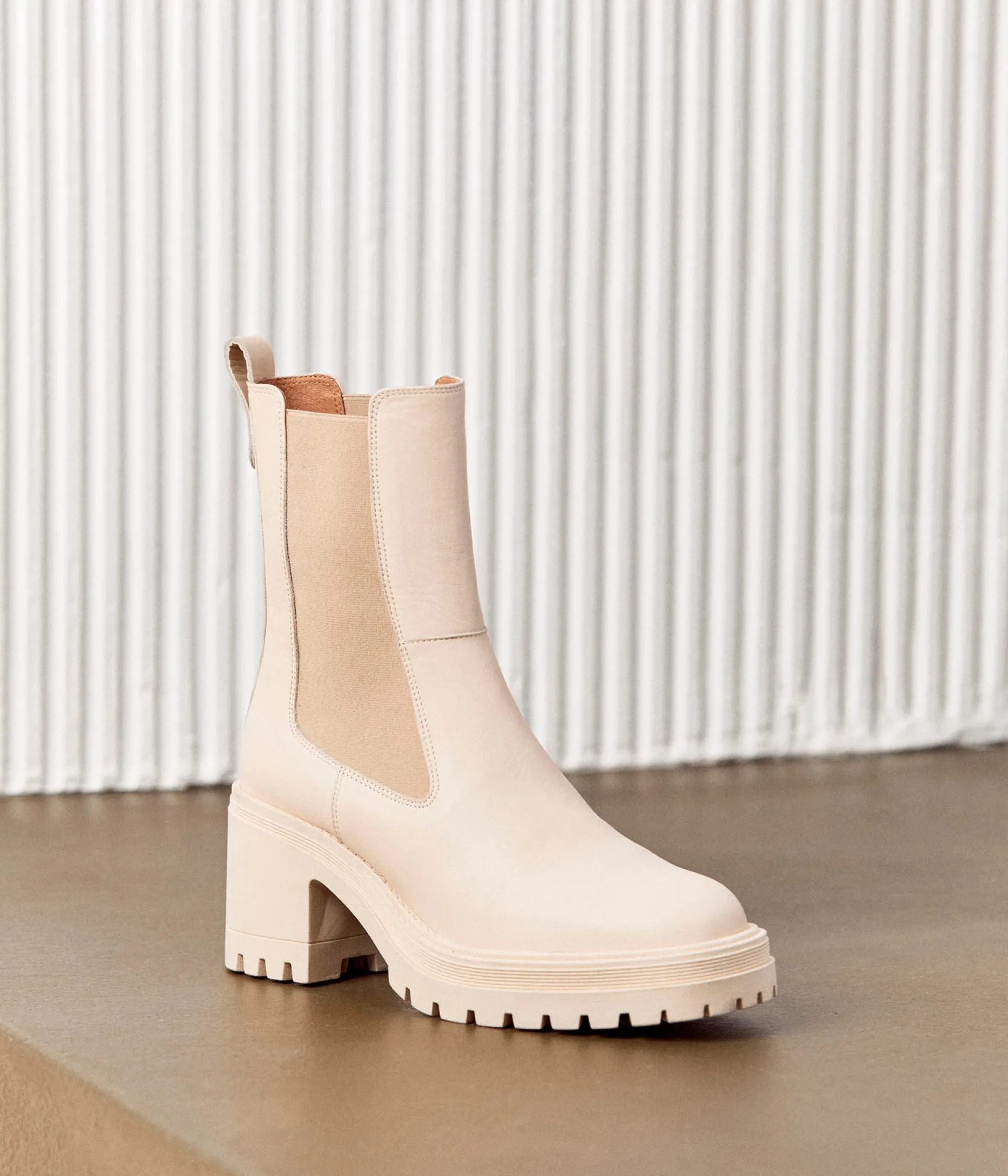 Shop Mellow Yellow Boots s Alix BEIGE