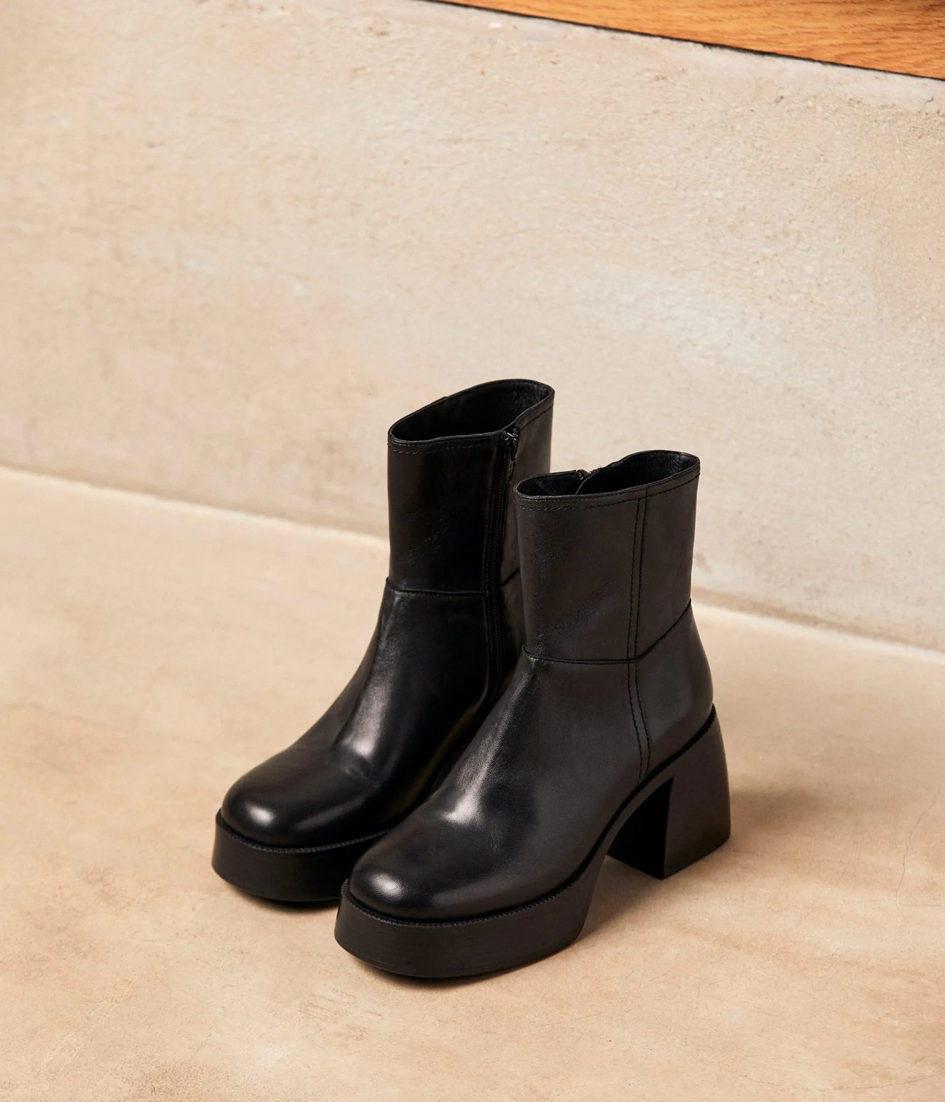 Flash Sale Mellow Yellow Boots cuir Amela NOIR