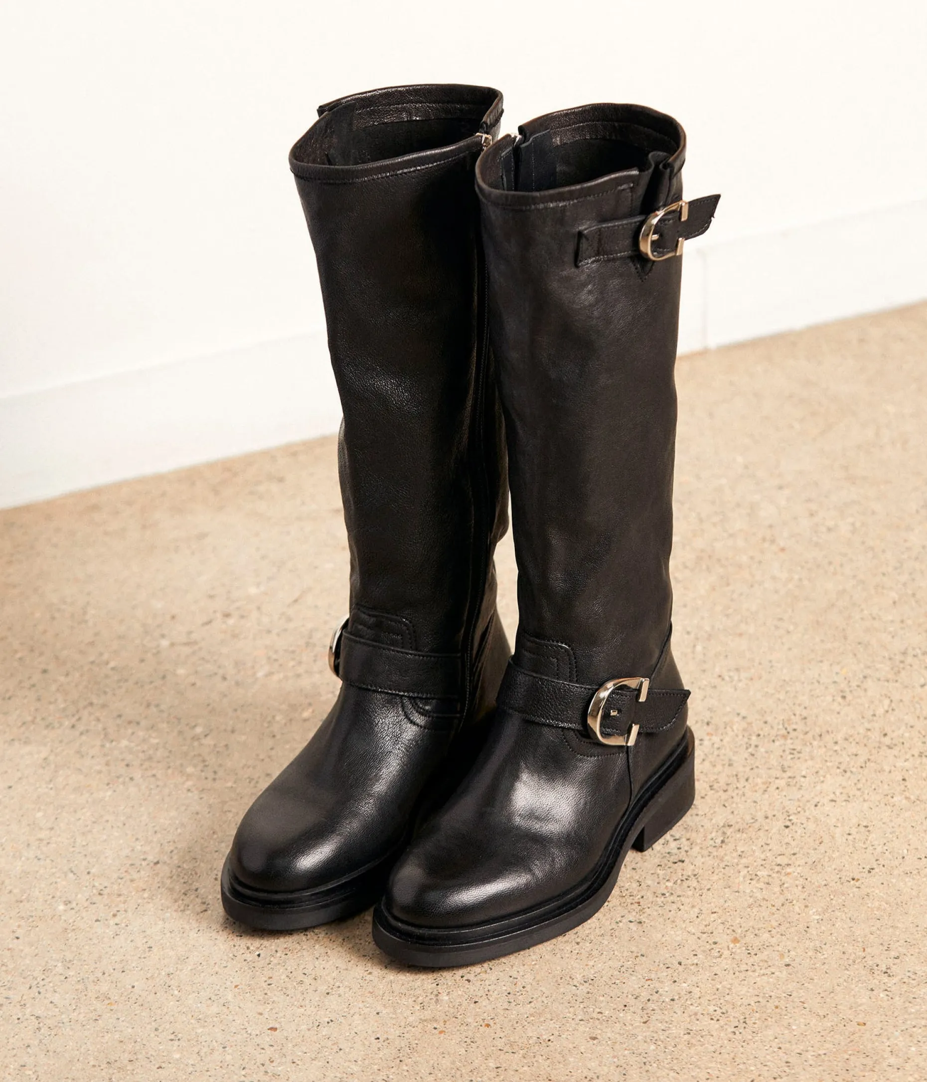 New Mellow Yellow Bottes cuir Izia NOIR