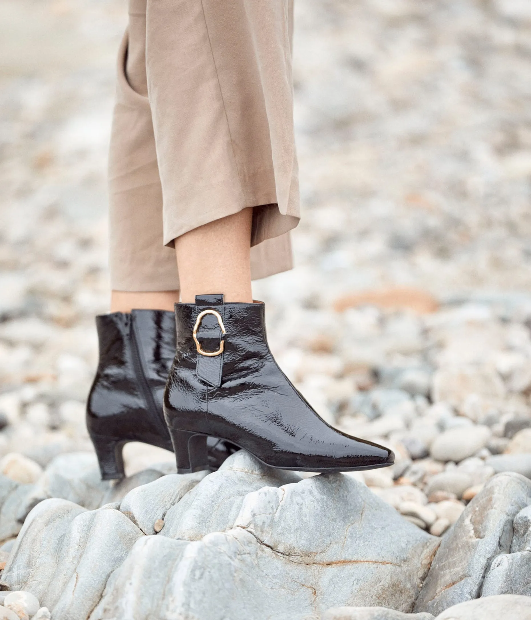 Clearance Mellow Yellow Bottines en cuir froissé Bonnie NOIR