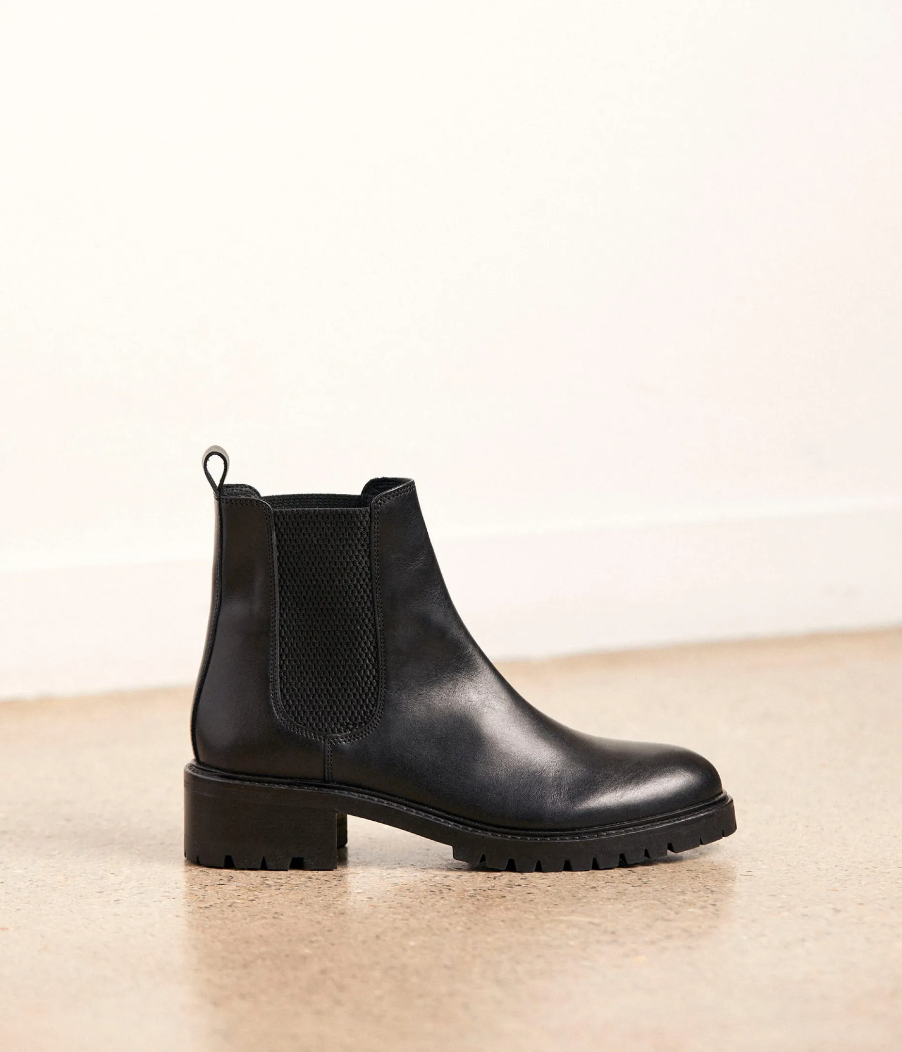 New Mellow Yellow Chelsea boots es Adolie NOIR