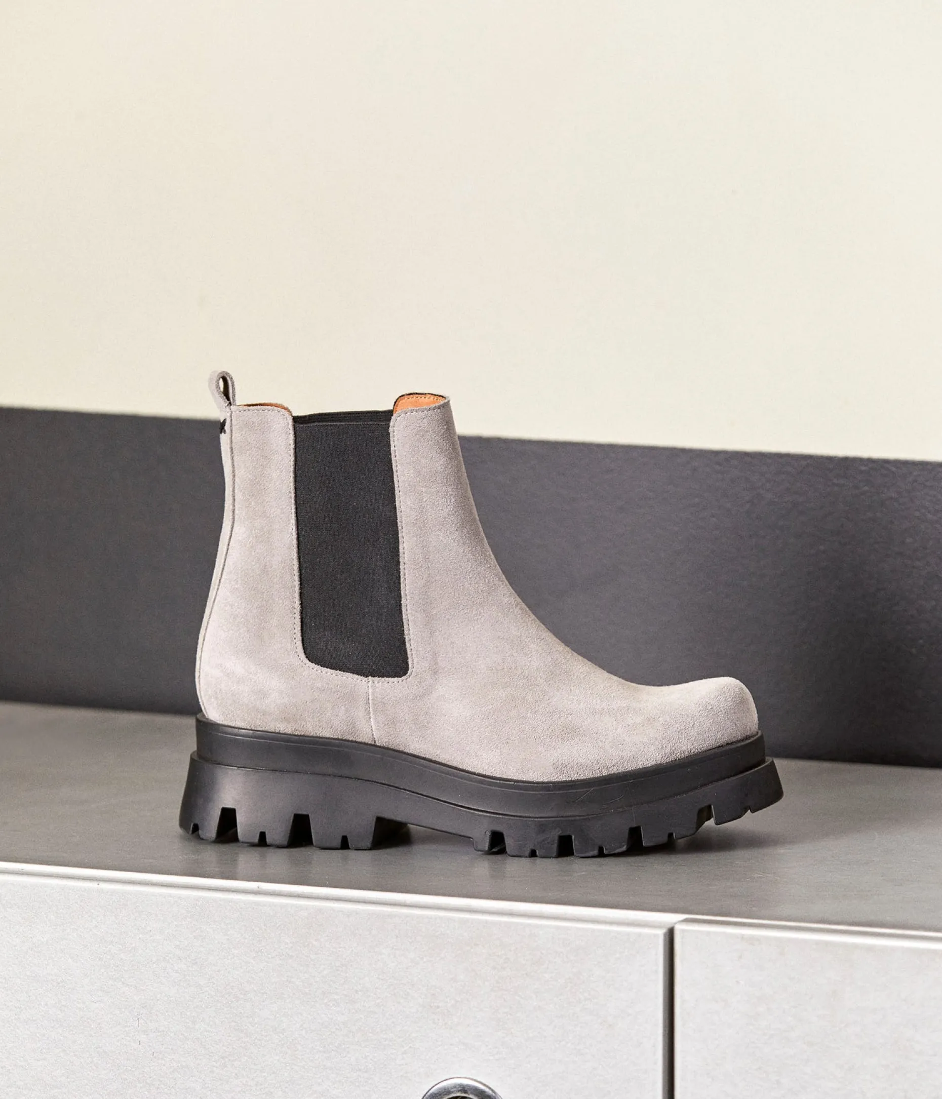 Cheap Mellow Yellow Chelsea boots Lia TAUPE