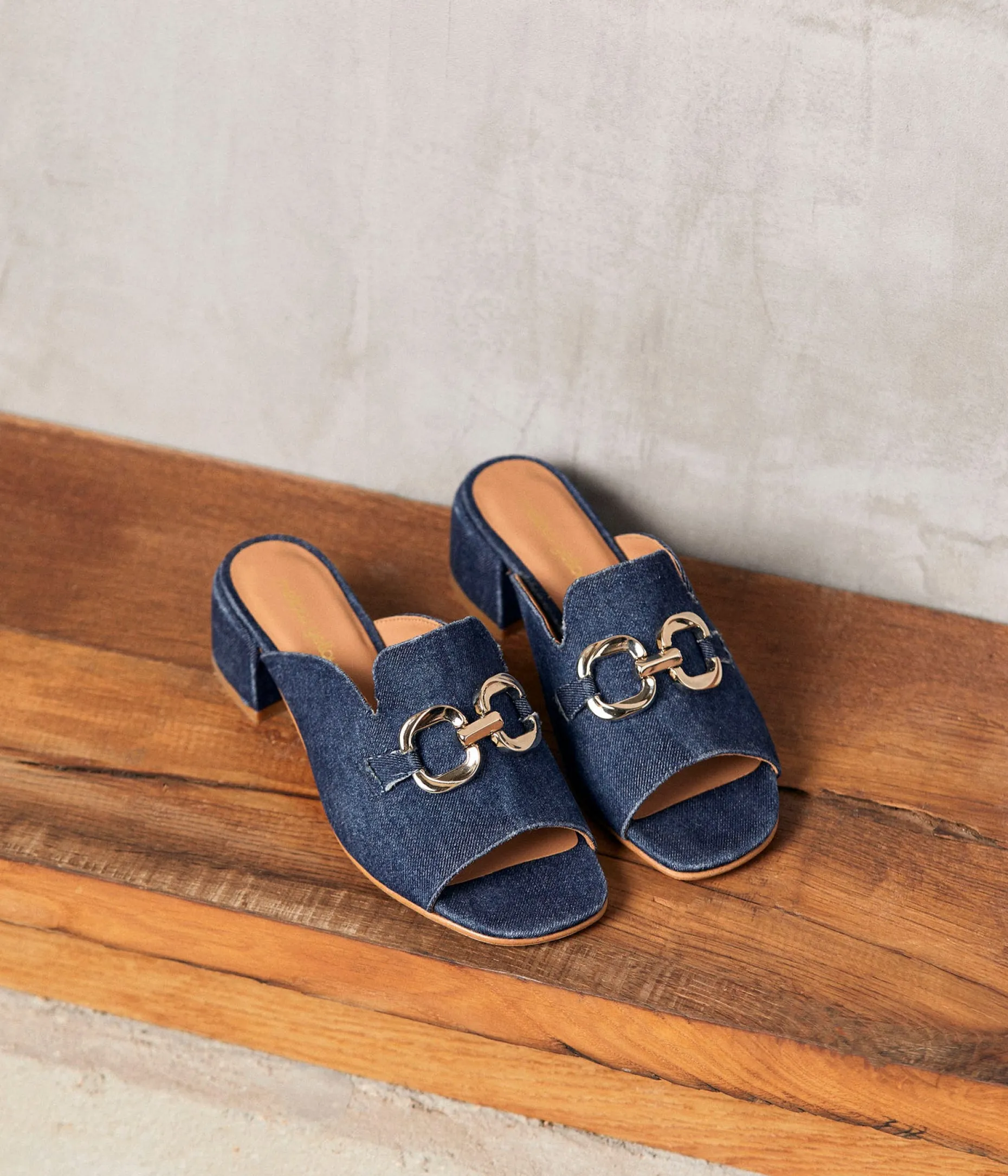 New Mellow Yellow Mules denim bijoux Gisèle