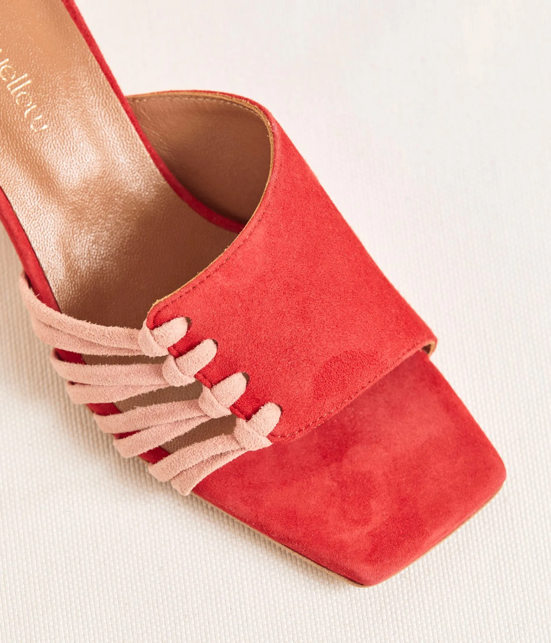 Cheap Mellow Yellow Mules rouges Tracy