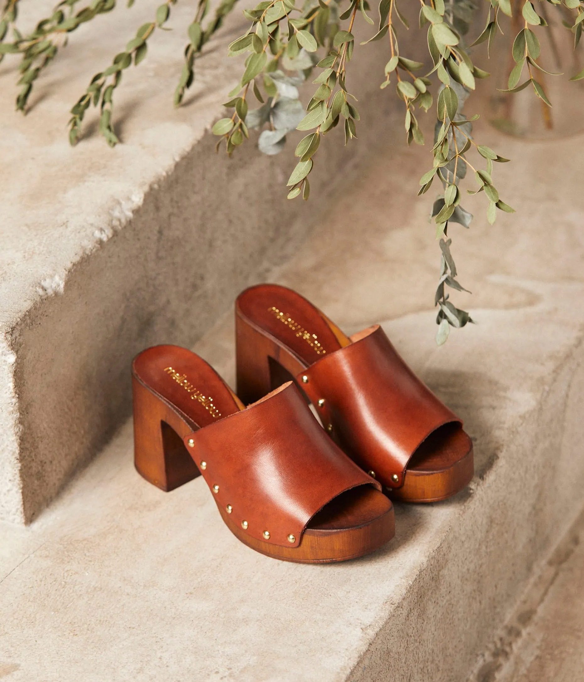 Flash Sale Mellow Yellow Sandales-mules Lysandre MARRON